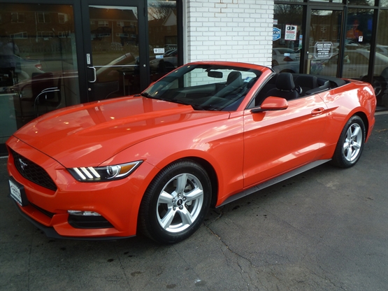 2015 FORD Mustang Premium RWD